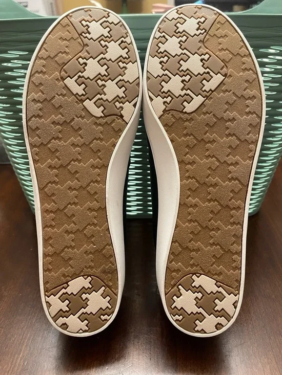 NWOT Dr. Scholl's Black Perforated Slip-On Sneaker with White Sole - Picture 7 of 7